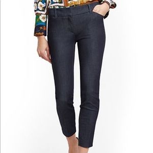 “Audrey” Ankle Pant in navy